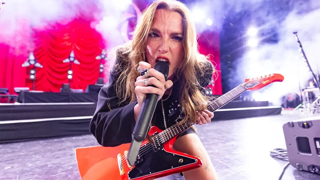 Lzzy Hale